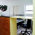 Room In Guest Room - Annex Lodge Ndabeni